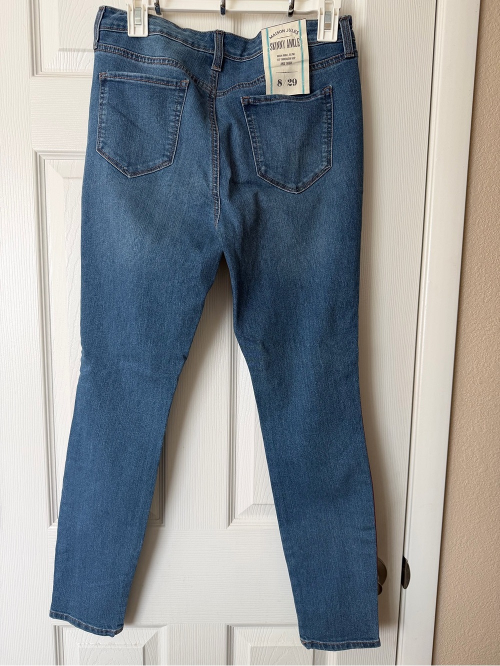 Maison Jules Blue Skinny Jeans with Burgundy Side Panels - Picture 3 of 3